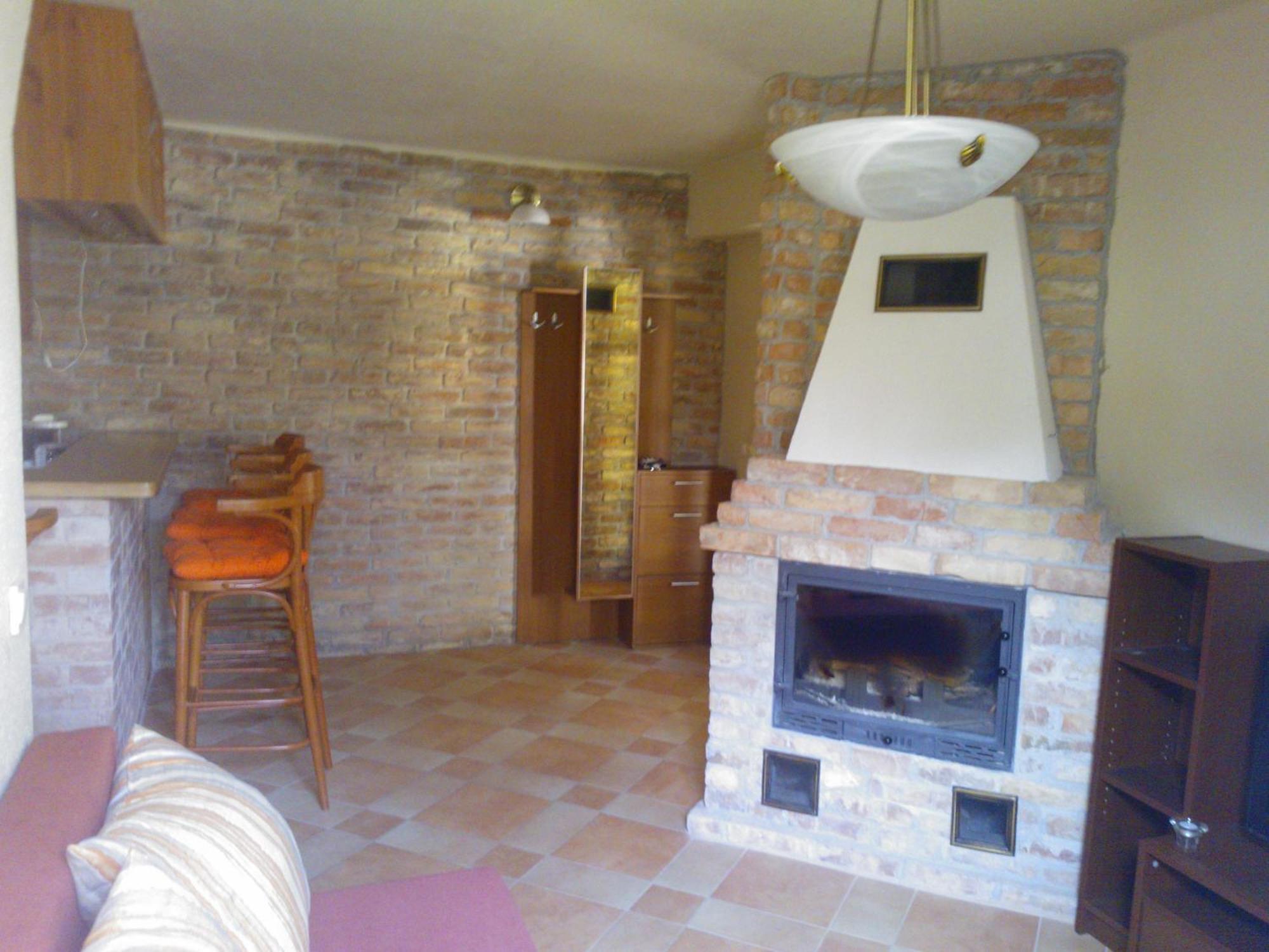 Mediterrán Apartmanház Szántód Szantod Quarto foto